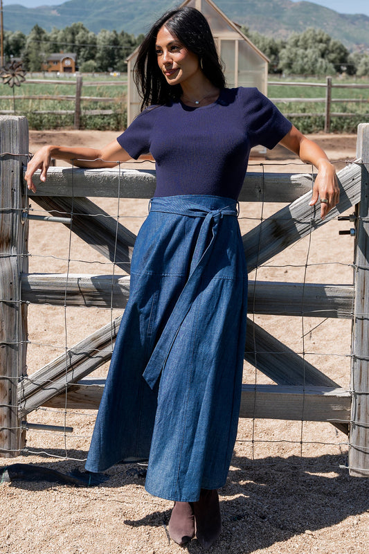 Olina Midi Dress | Chambray + Navy