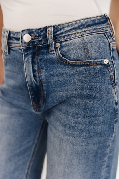 Noah High Rise Straight Leg Jeans | Medium Wash