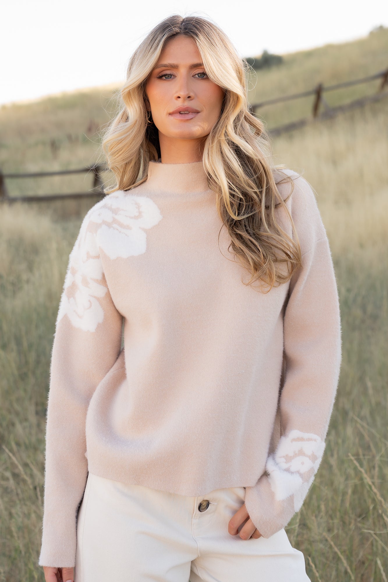 Oda Floral Sweater | Natural + Off White