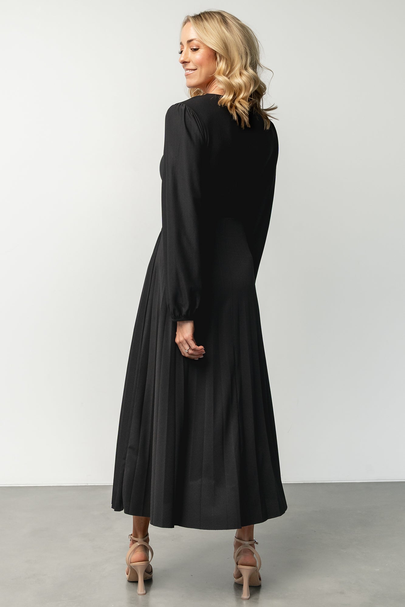 Lynda Pleated Midi Dress | Black