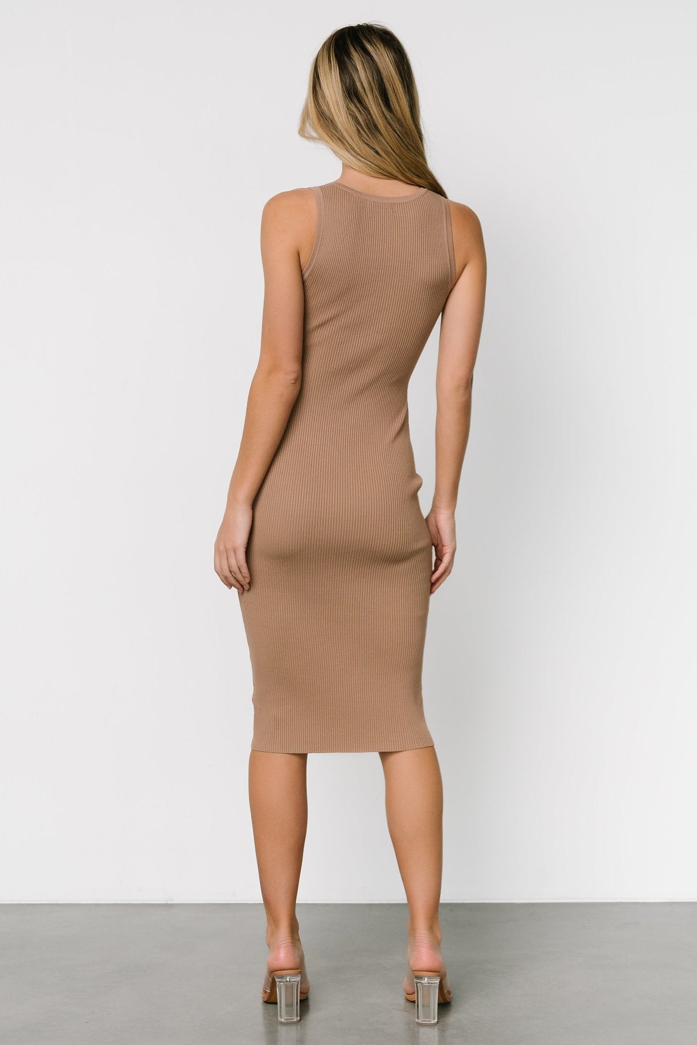 Bobbie Snap Button Midi Dress | Light Mocha