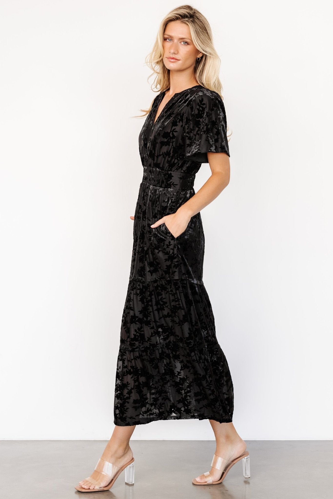 Bronwyn Velvet Dress | Black