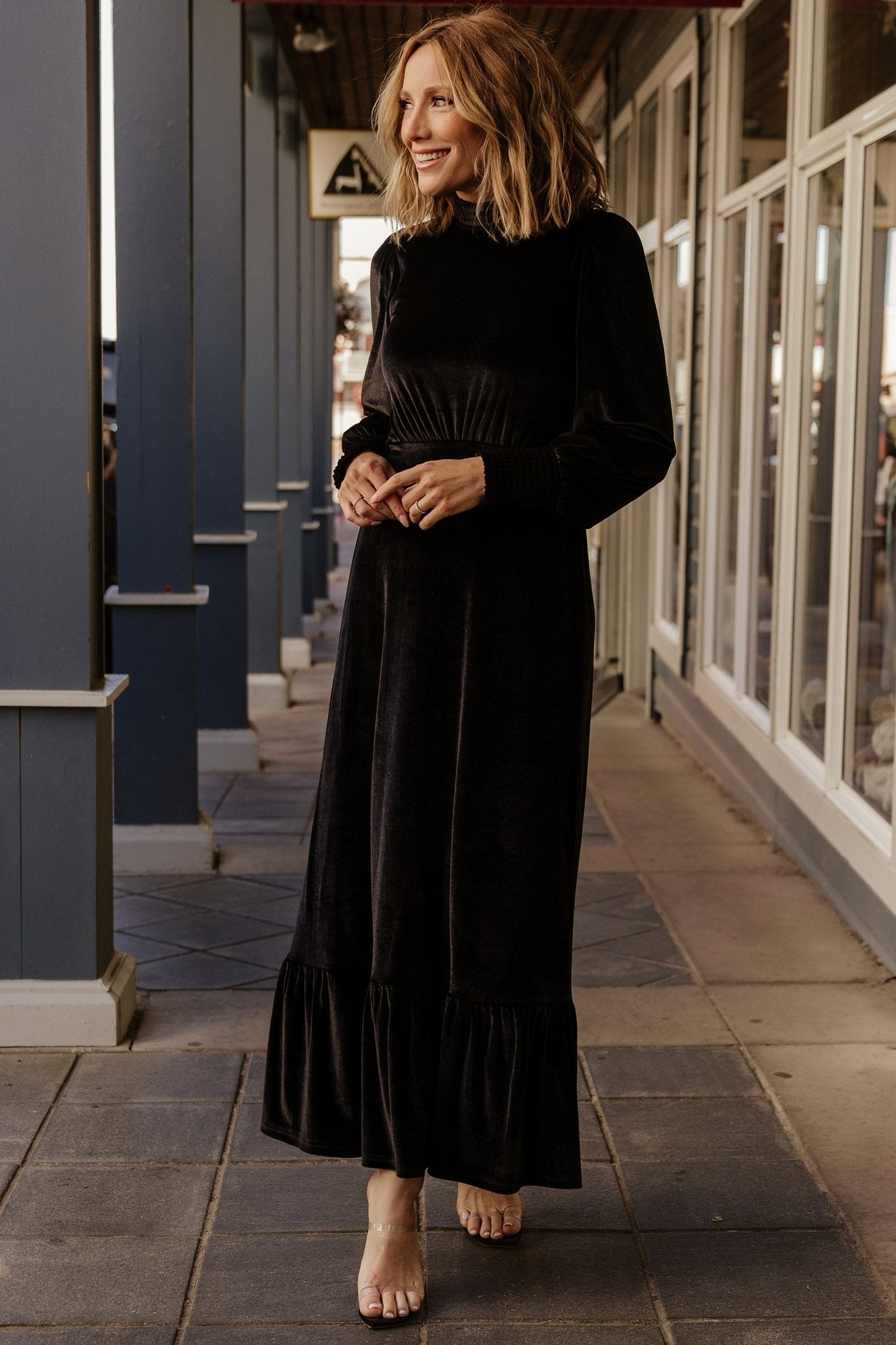 Elodie Velvet Maxi Dress | Black