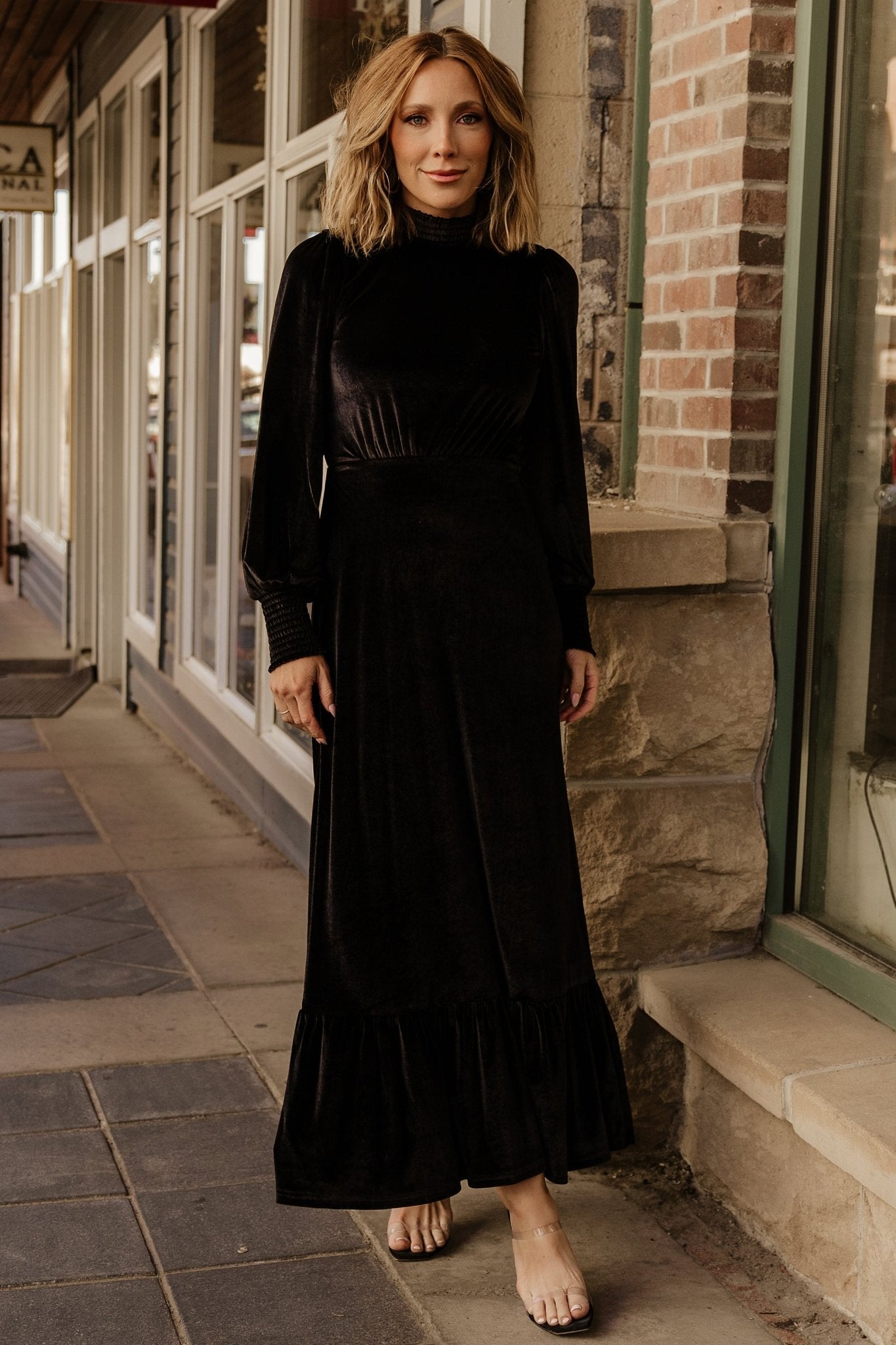 Elodie Velvet Maxi Dress | Black