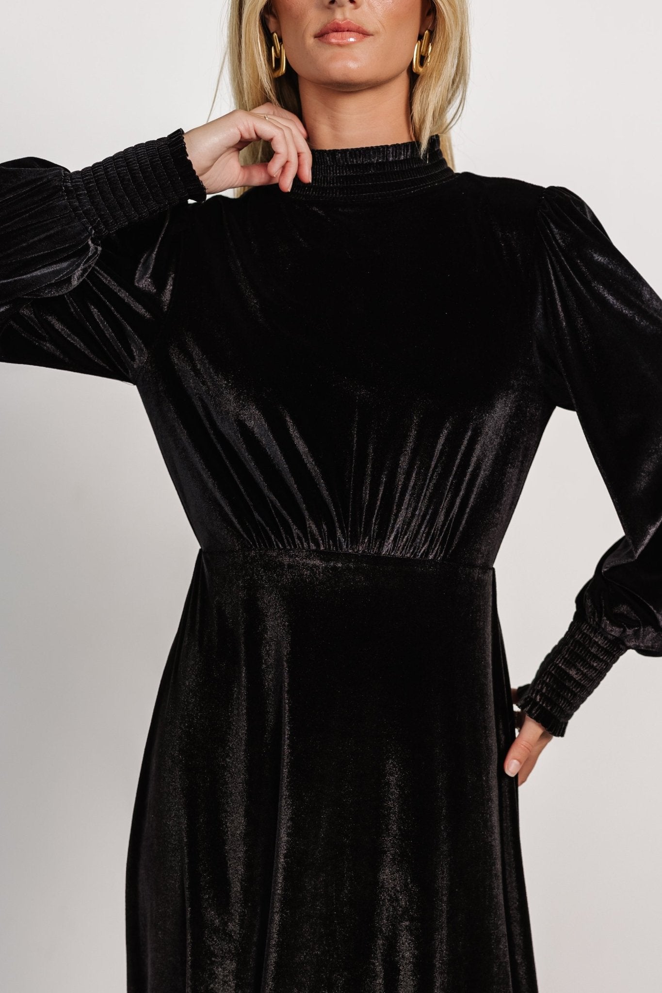 Elodie Velvet Maxi Dress | Black