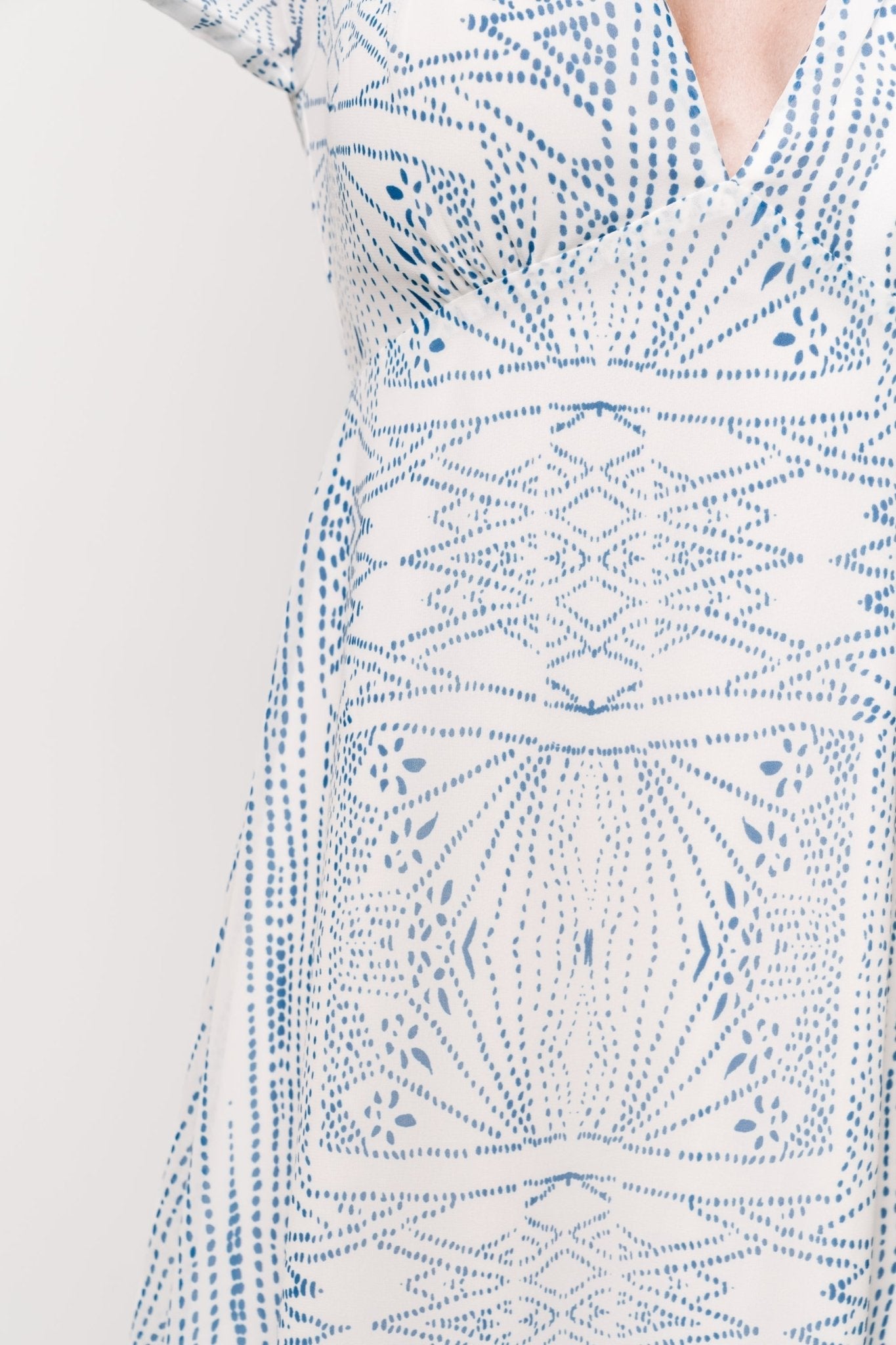 Skyla Deep V Maxi Dress | Blue Print