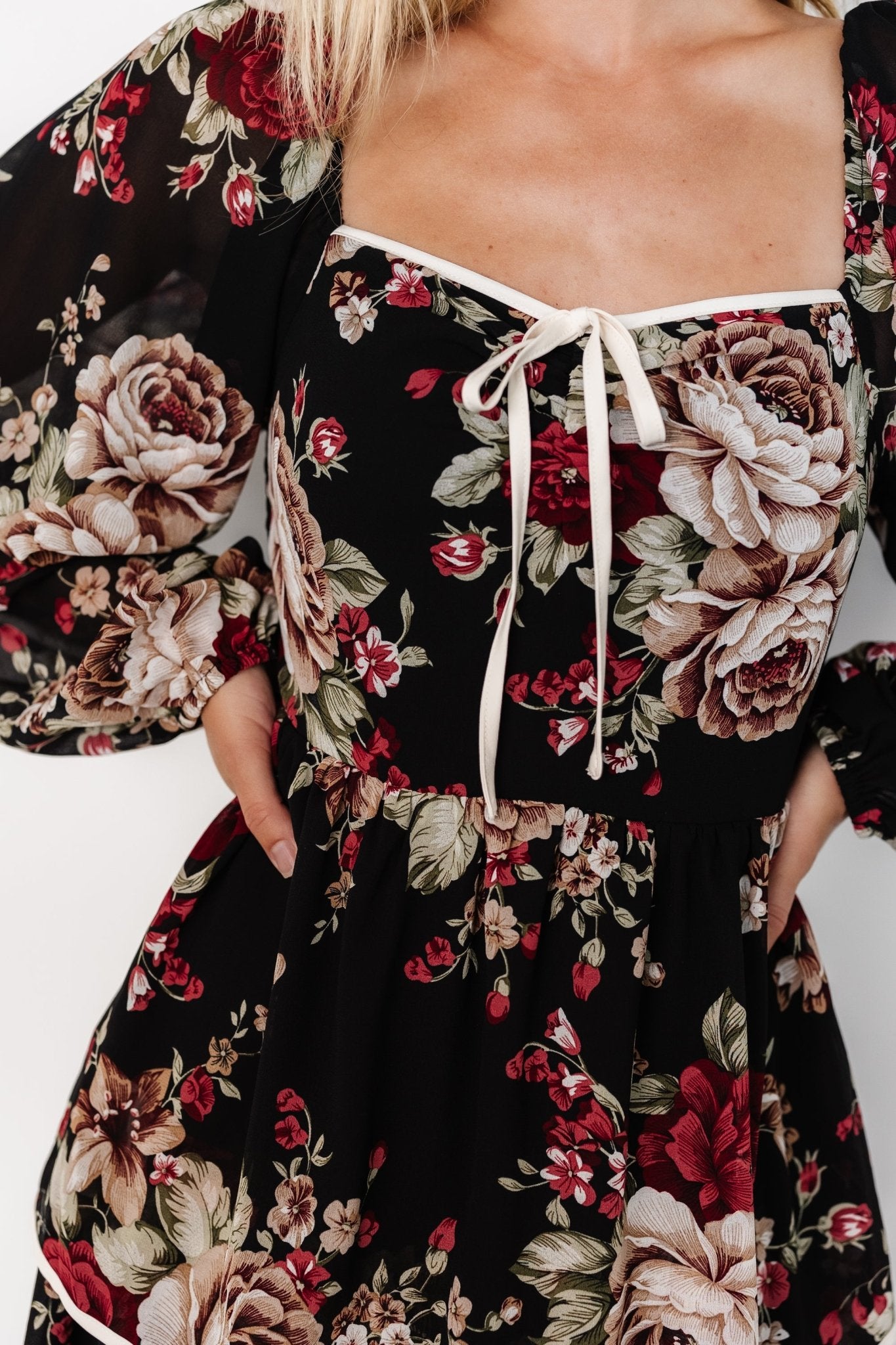 Viviana Tiered Dress | Black Floral